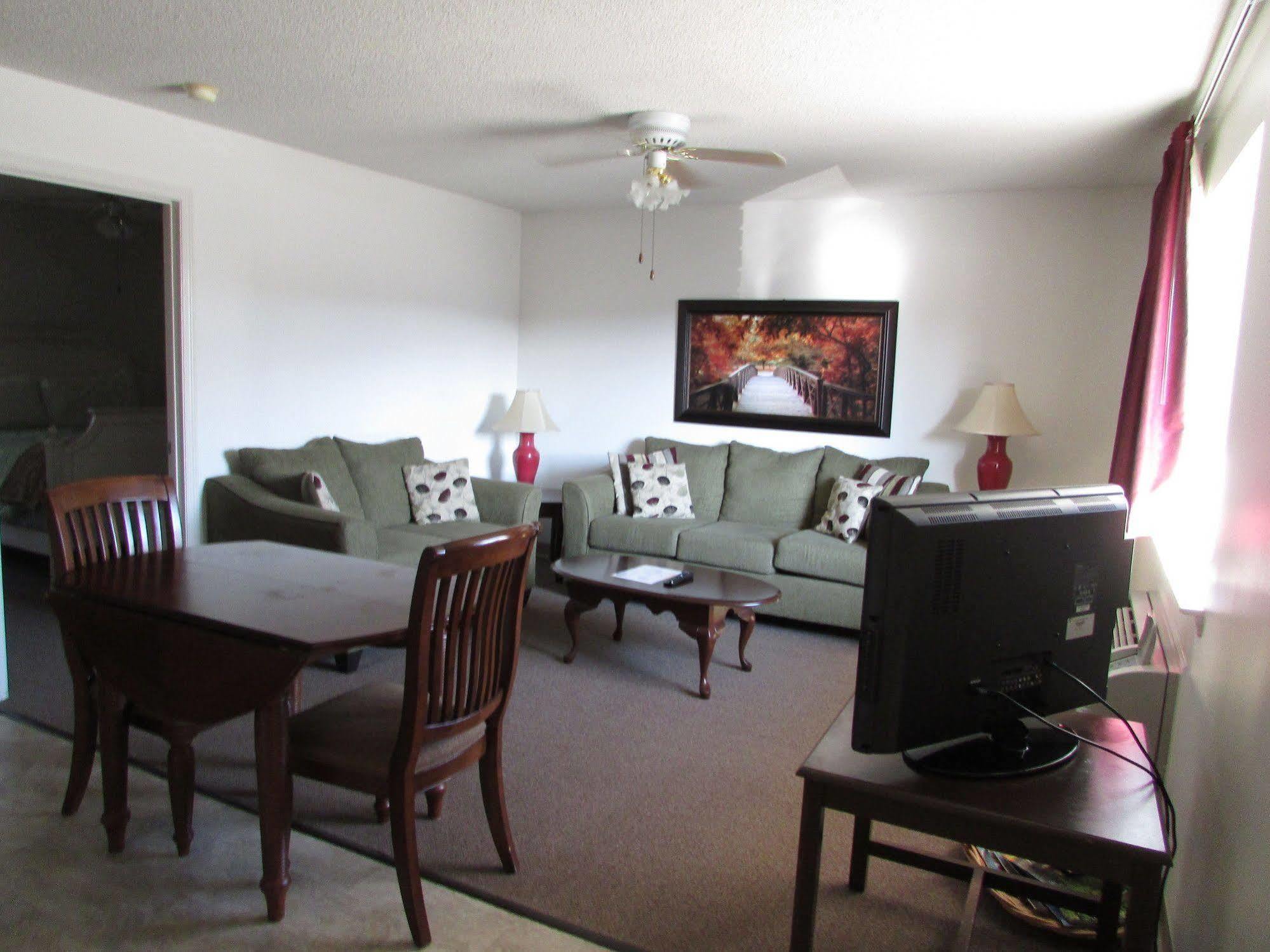 Douglas Inn & Suites, Blue Ridge, Ga Eksteriør bilde