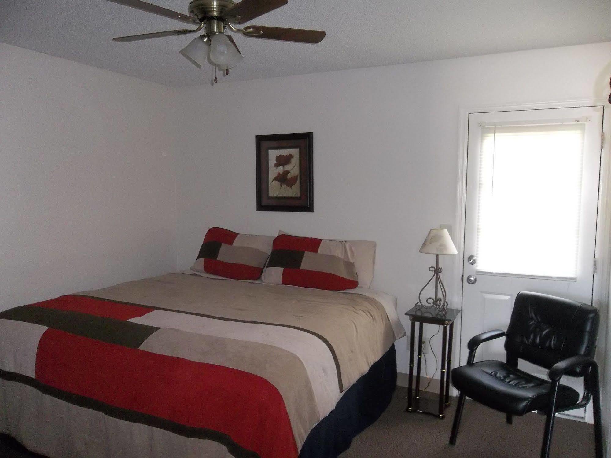 Douglas Inn & Suites, Blue Ridge, Ga Eksteriør bilde
