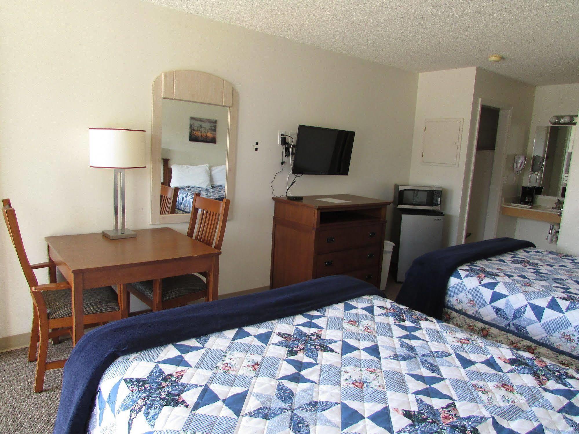 Douglas Inn & Suites, Blue Ridge, Ga Eksteriør bilde